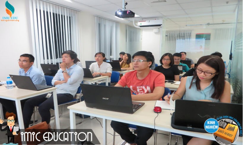 Khai giảng khóa thiết kế đồ họa 2D tại Hà Nội 